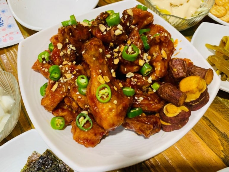 조원치킨 이미지