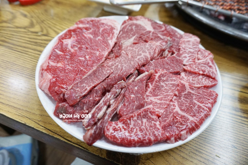 고기와찌개마을 이미지