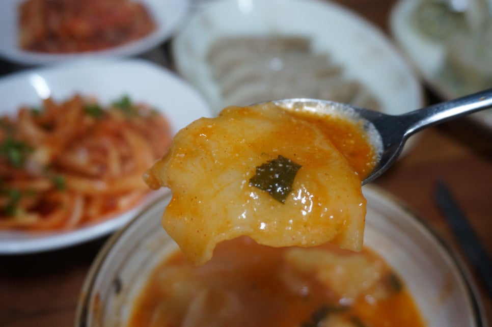 매콤이순진이손수제비 이미지