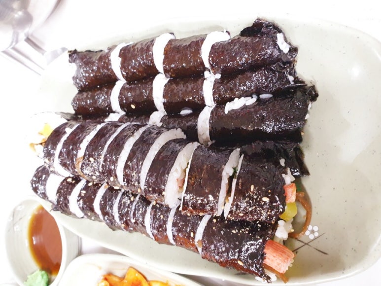 해물충무김밥 이미지