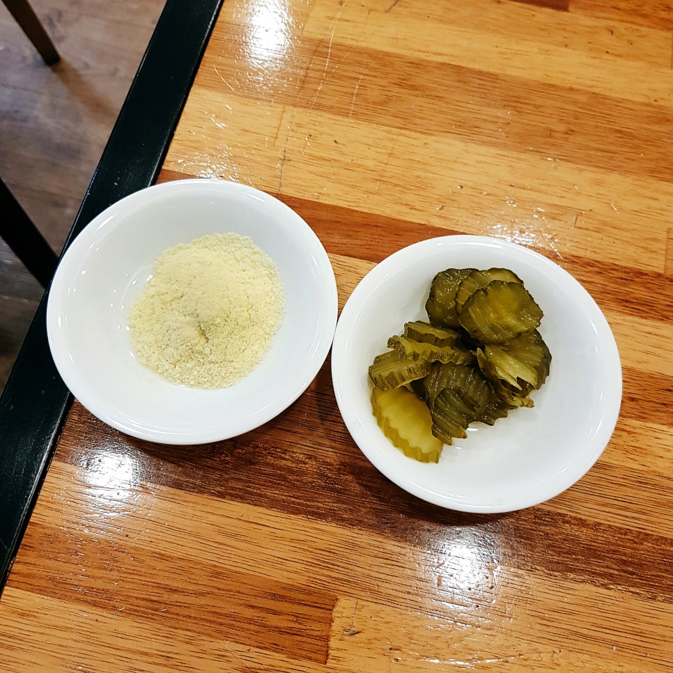리틀크레이지피자 이미지