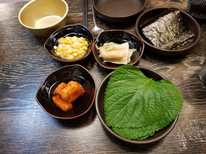 구석집 이미지