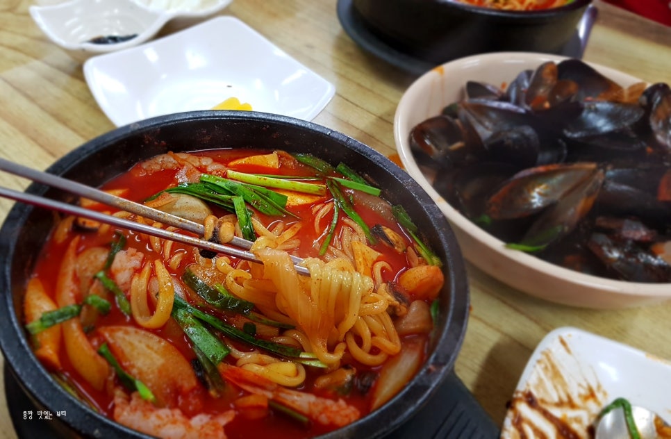 화산뚝배기짬뽕 이미지