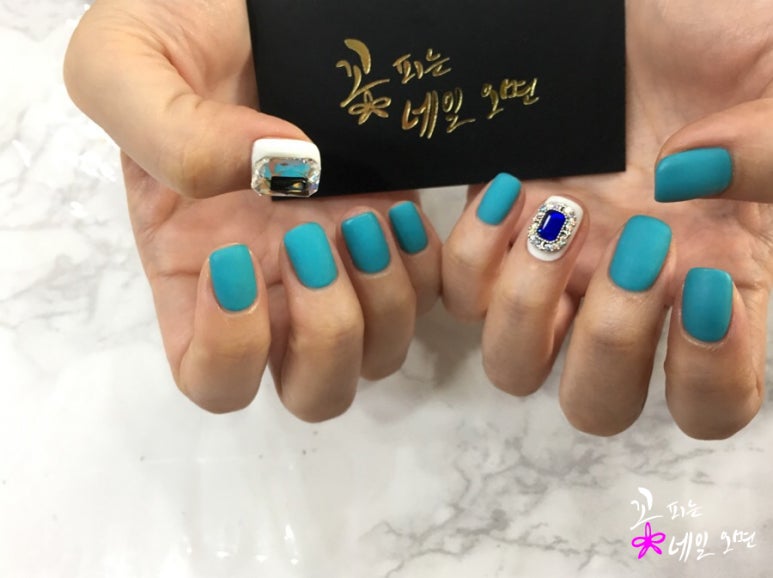 꽃다운네일 이미지