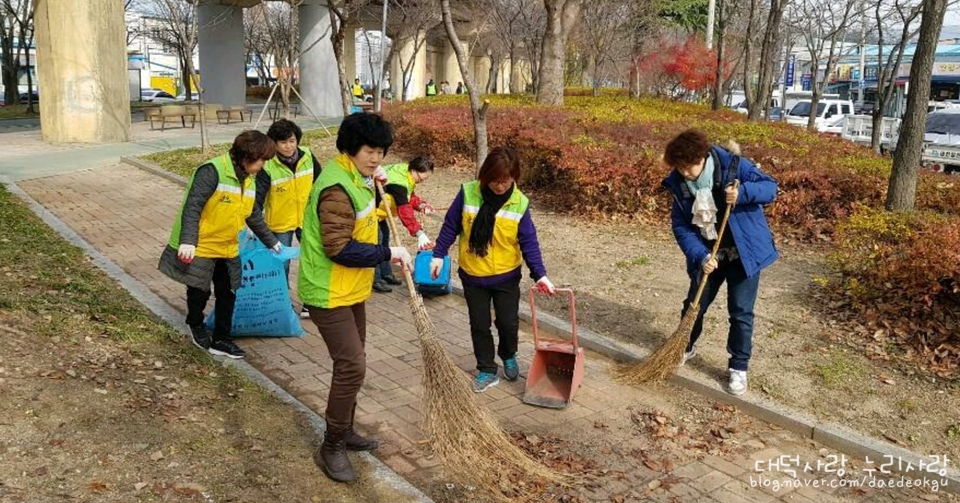 다쓸다 이미지