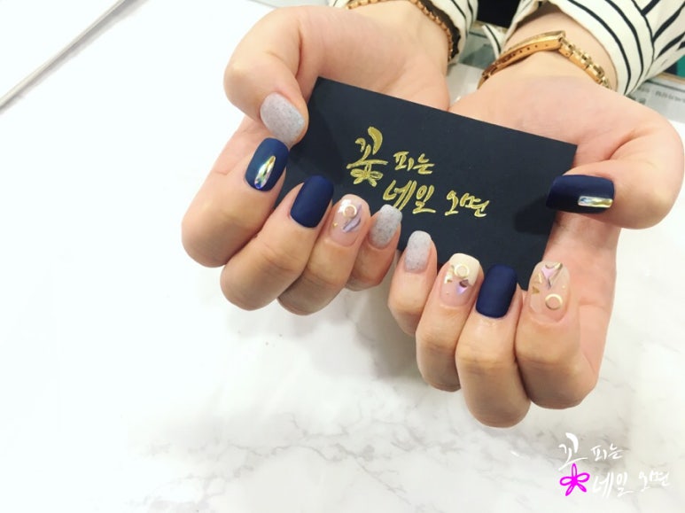 꽃다운네일 이미지