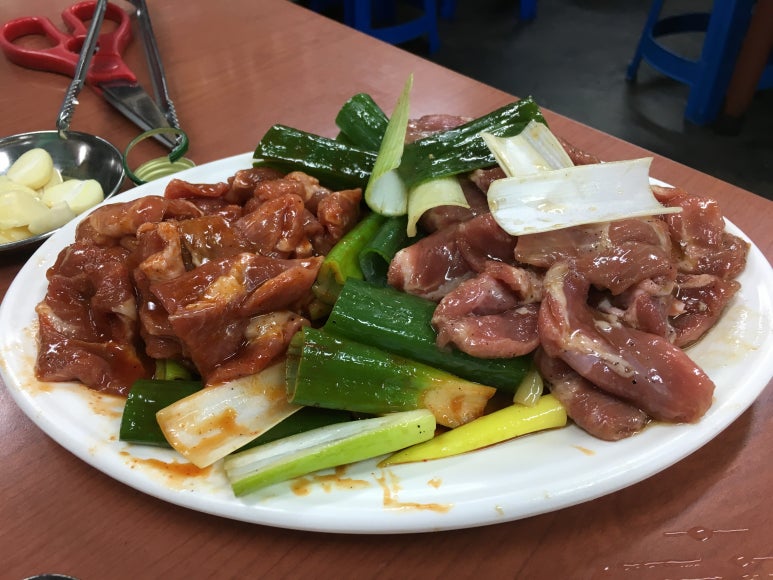 돼지뽈집 이미지