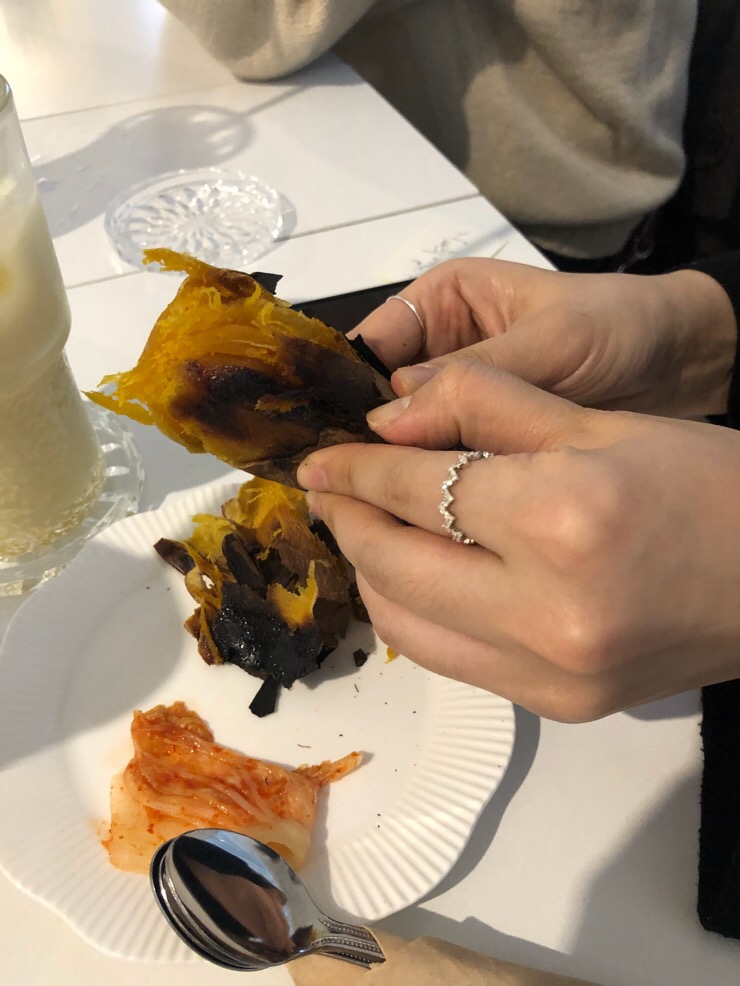 카페어젠 이미지