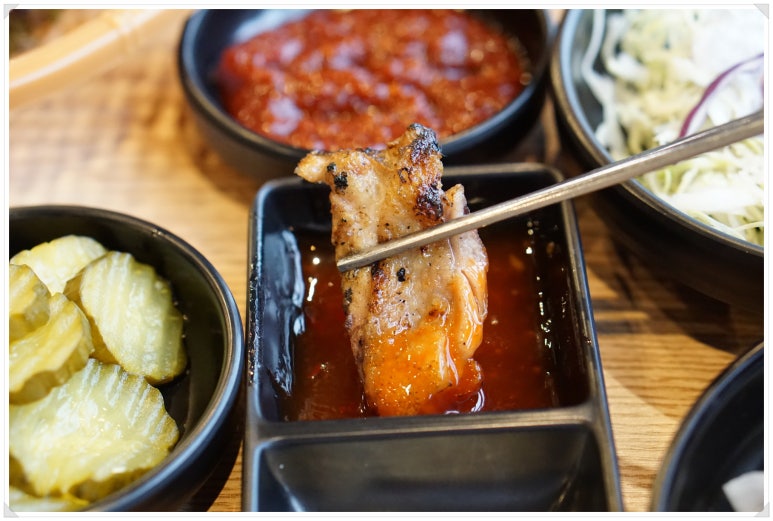 닭이닭 이미지