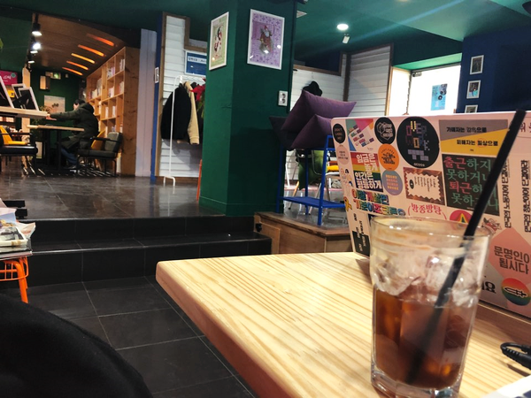 청맥살롱 이미지