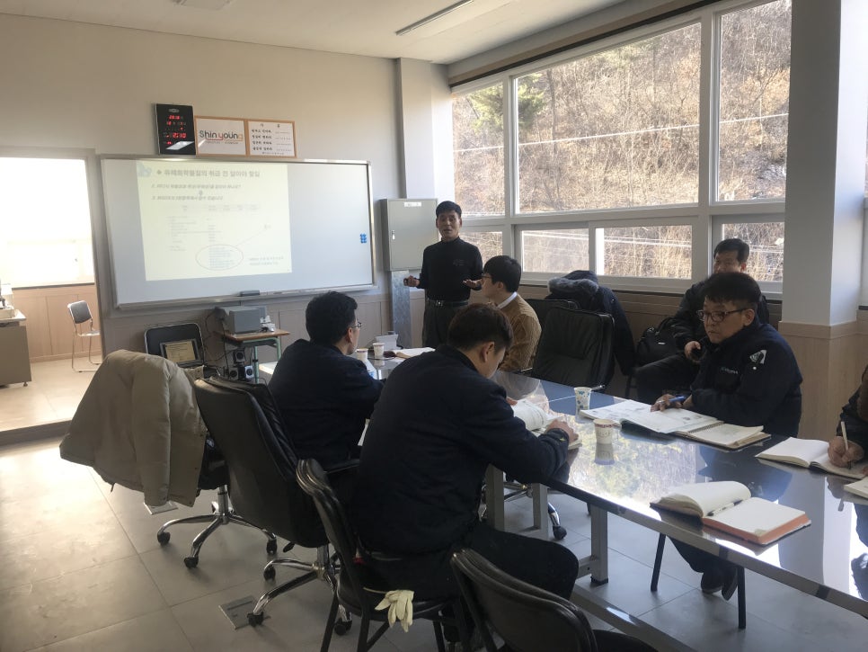 신영화학 이미지