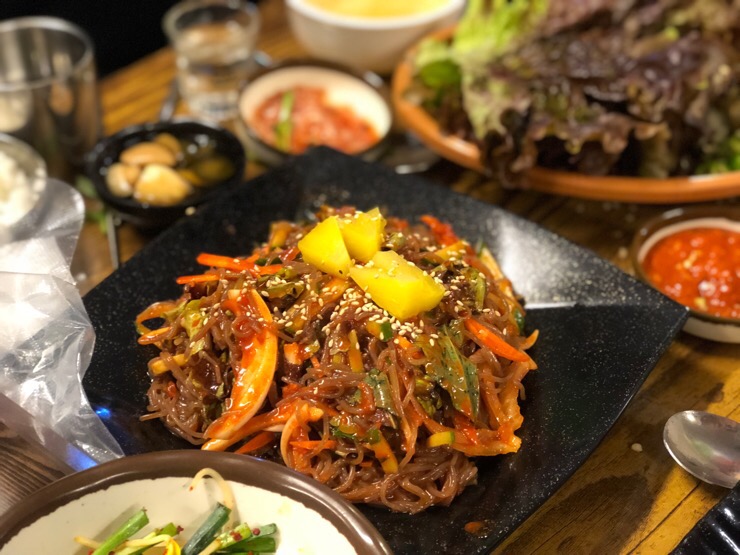 장충동영양족발 이미지