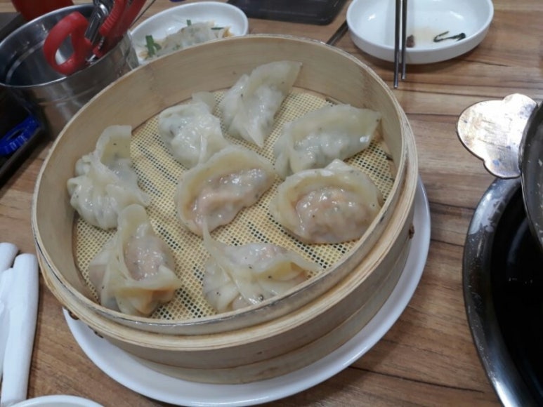 궁중해물칼국수 이미지