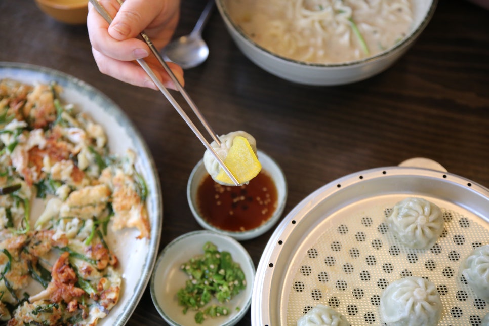 뜨락칼국수 이미지