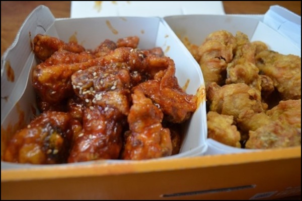반반치킨 이미지