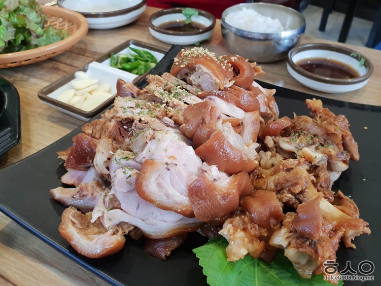 원조팔팔족발 이미지