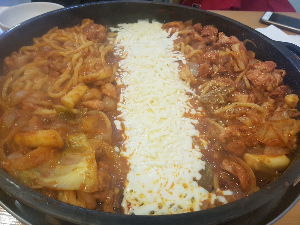 오만닭갈비 이미지