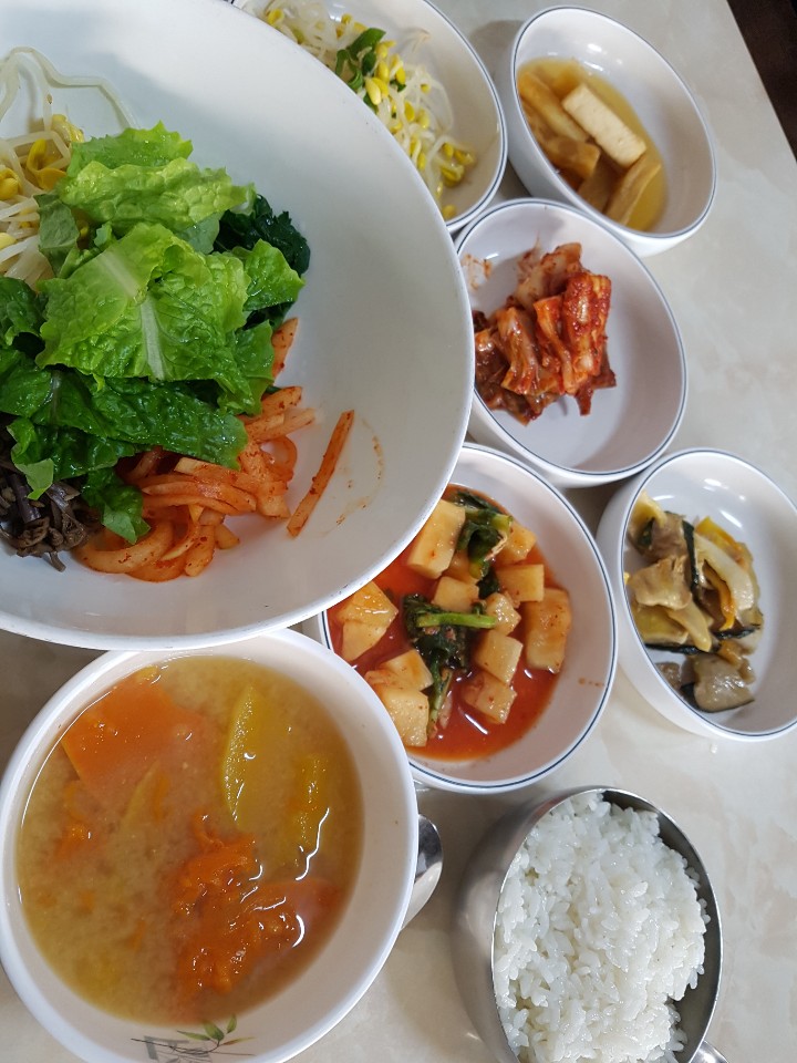 현이네 비빔밥 이미지