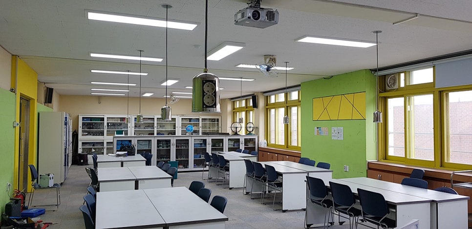 전일중학교 이미지
