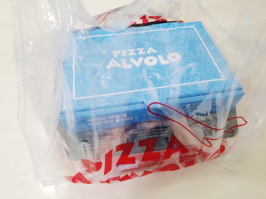 피자알볼로나주 이미지