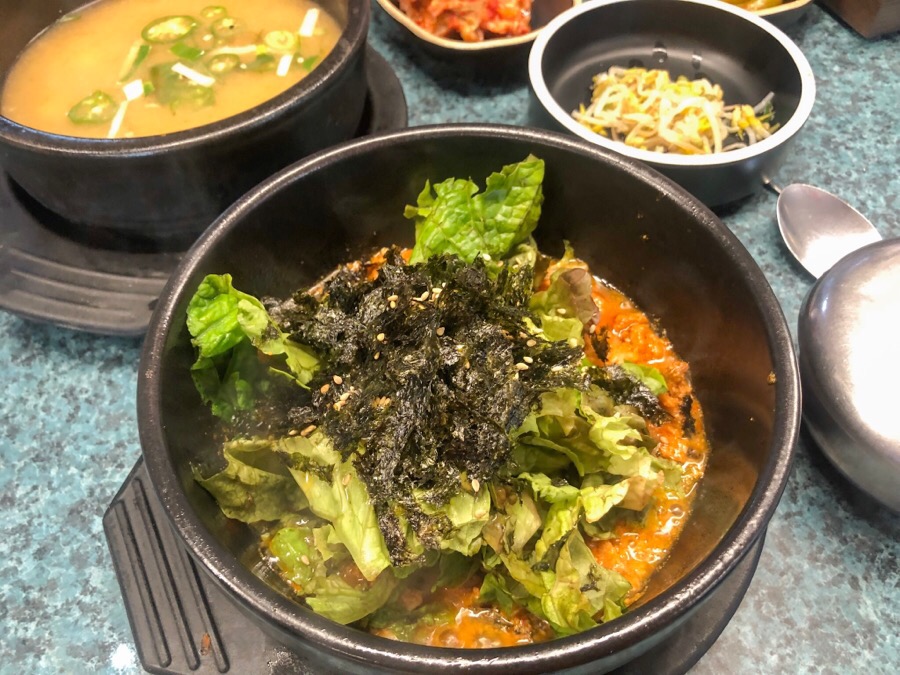 유정식당 이미지