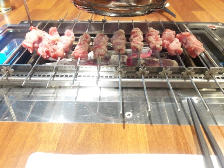 콧수염양꼬치 이미지