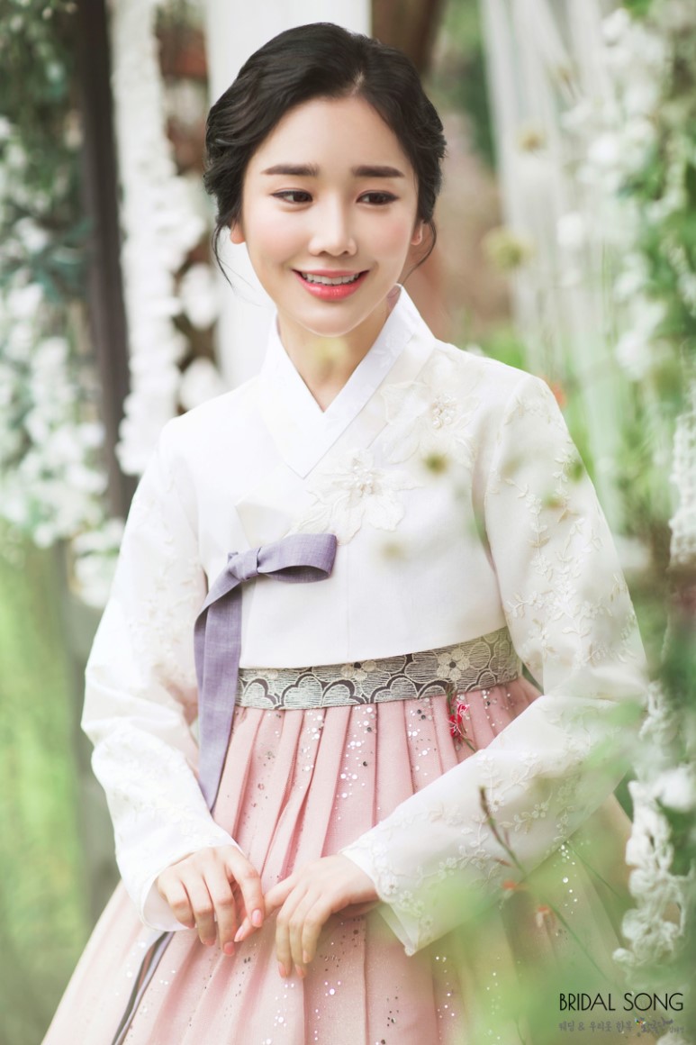 황금단한복 이미지