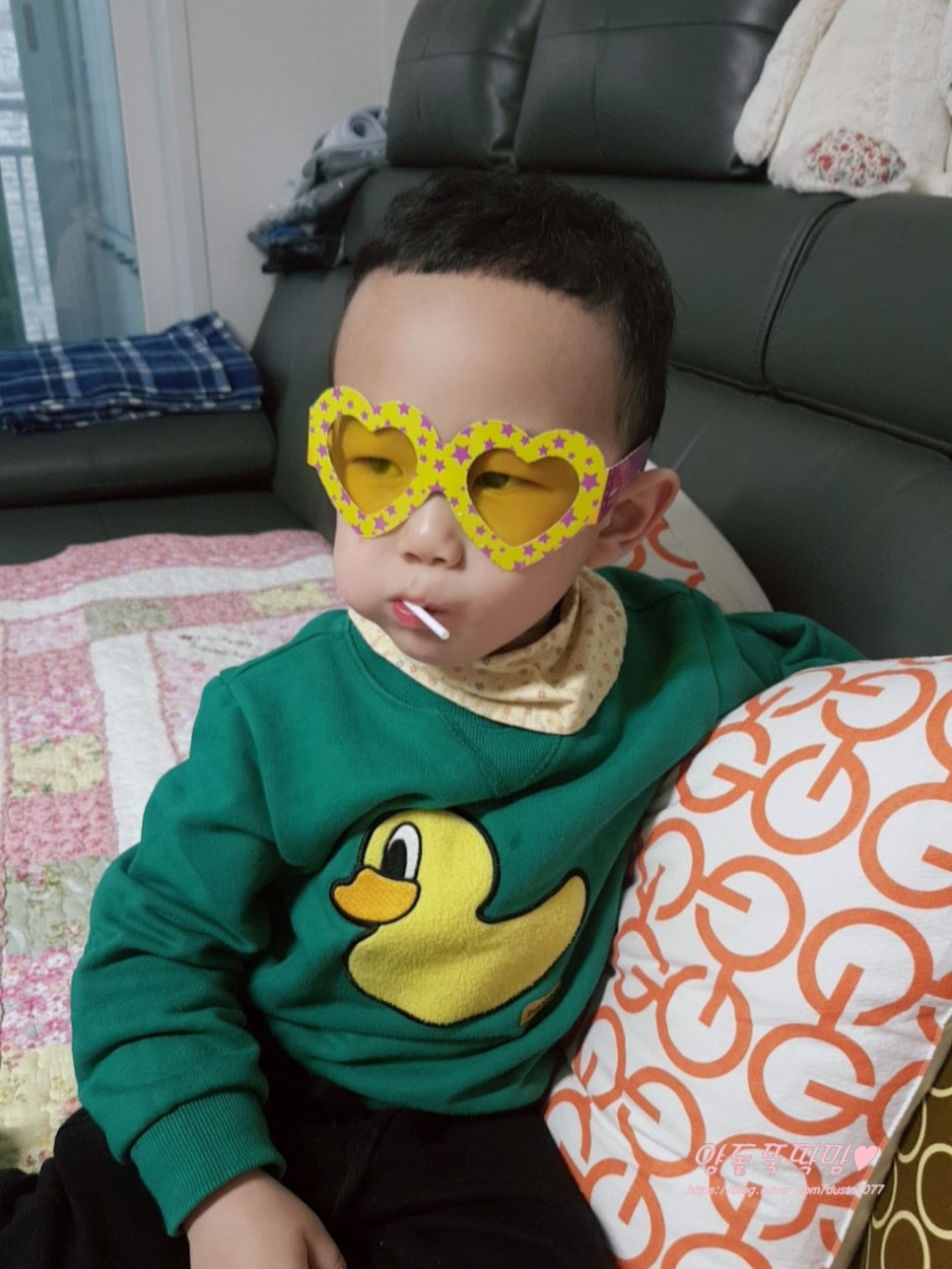 깔롱부리는집 이미지