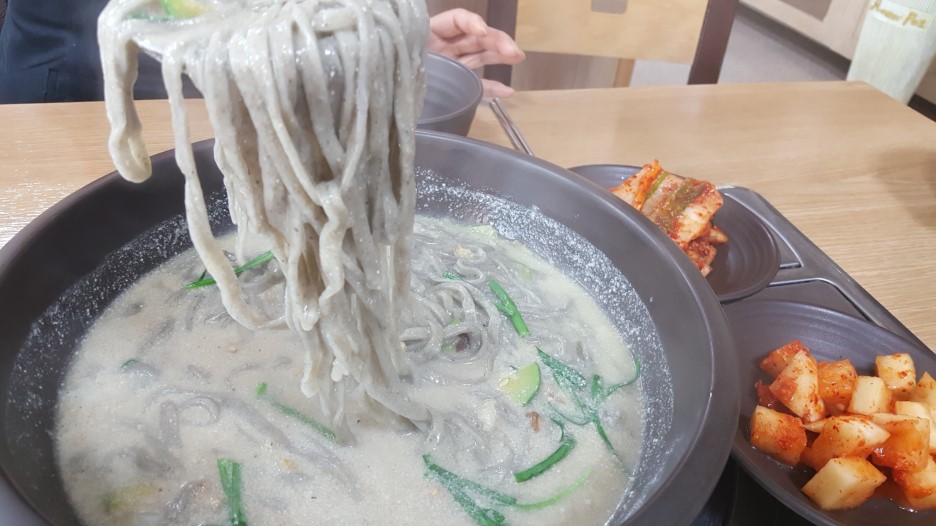 사계절칼국수 이미지