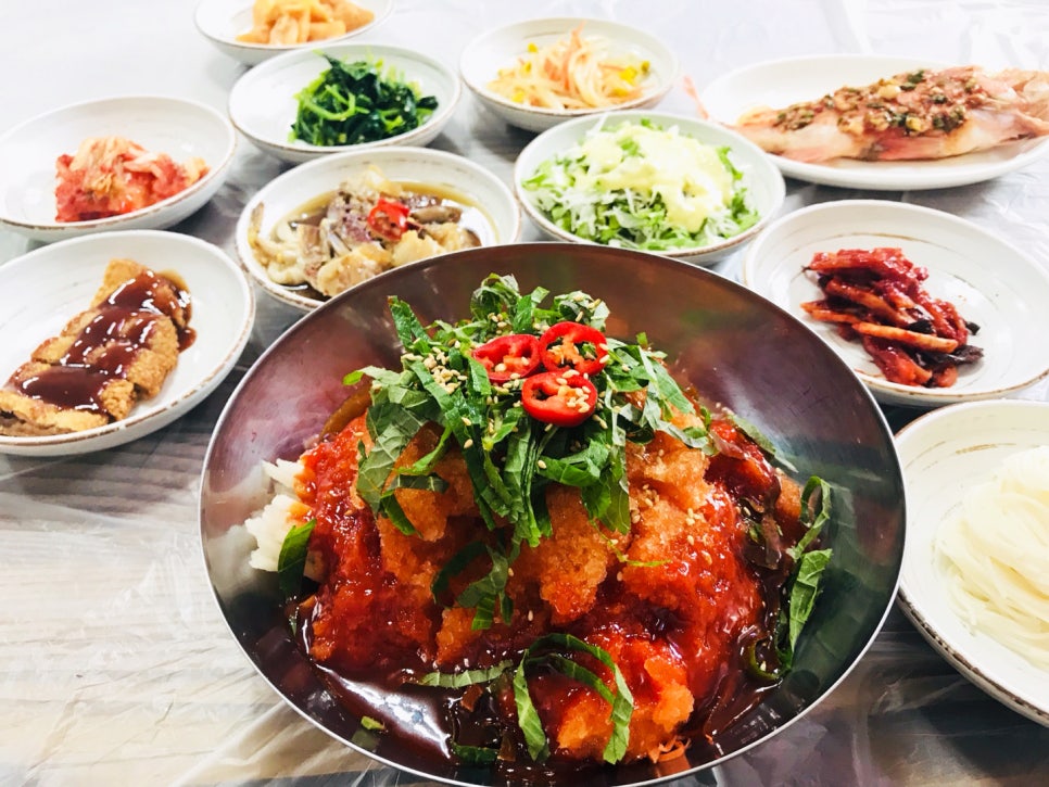 엄마손뚝배기 이미지