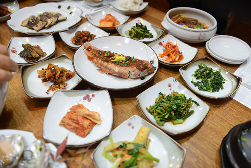 송화한정식 이미지