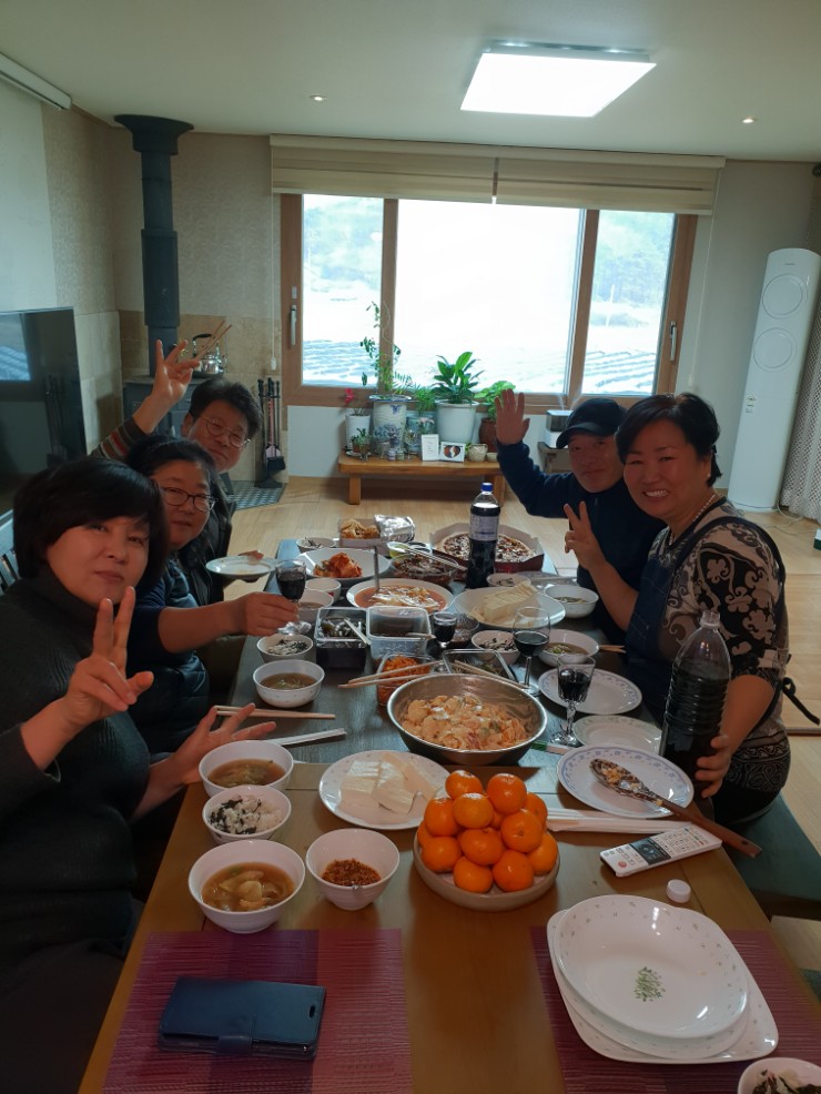 사과꽃피는집 이미지