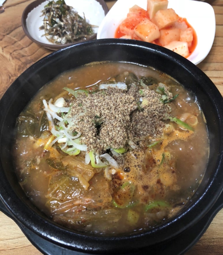 카페 해피트리 이미지