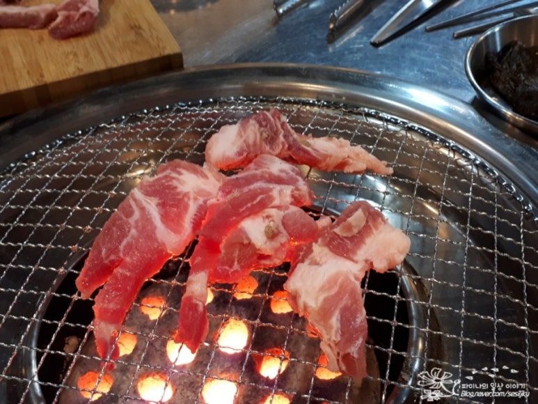 변가네연탄구이 이미지