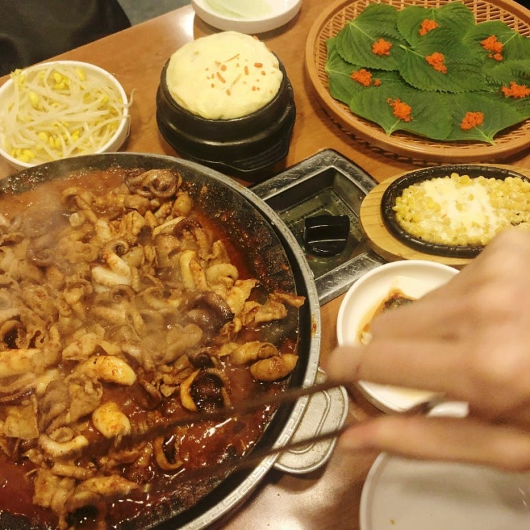 이고집식당 이미지