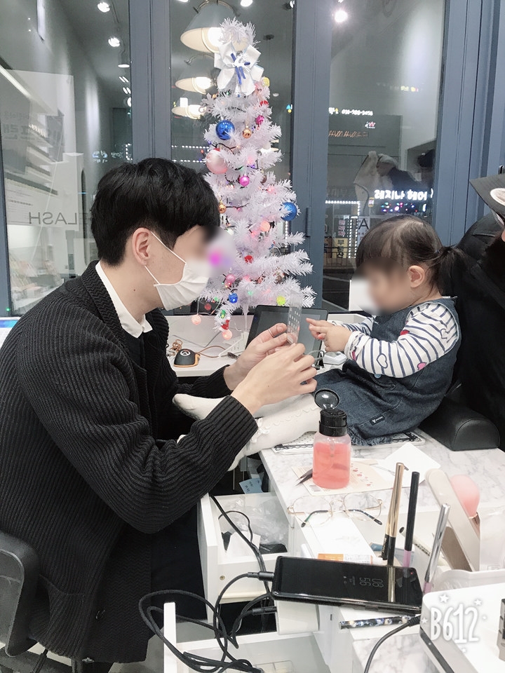라나네일 이미지