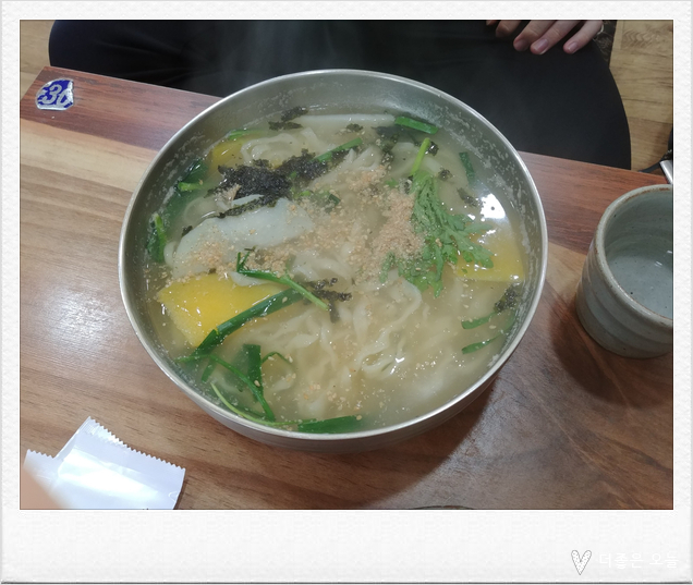 흥부네손칼국수 이미지