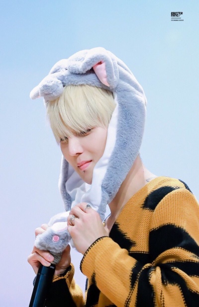 이공일팔 이미지