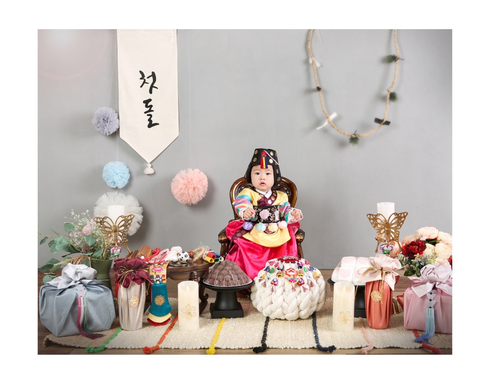 이예찬스튜디오 이미지