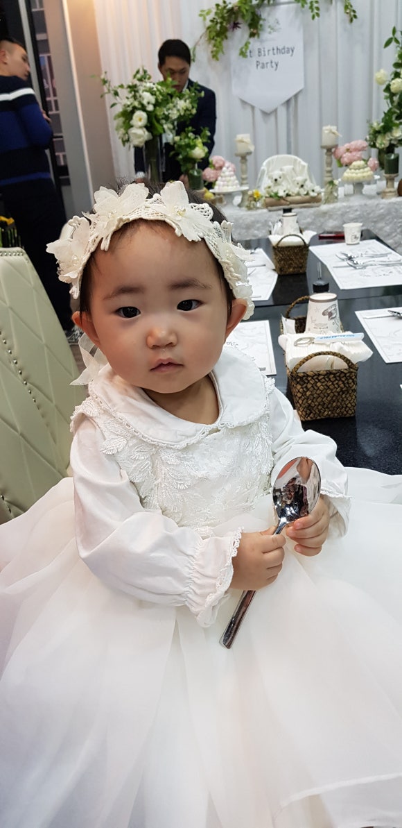 옷이날개다 이미지