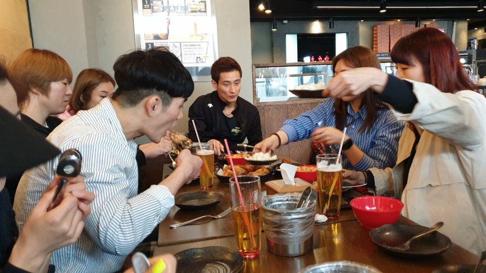 더스피닝 이미지