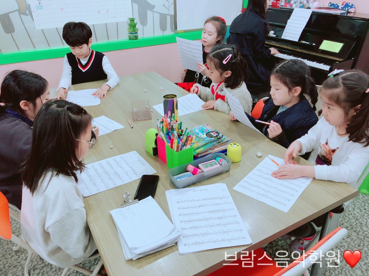 쉼;피아노음악학원 이미지