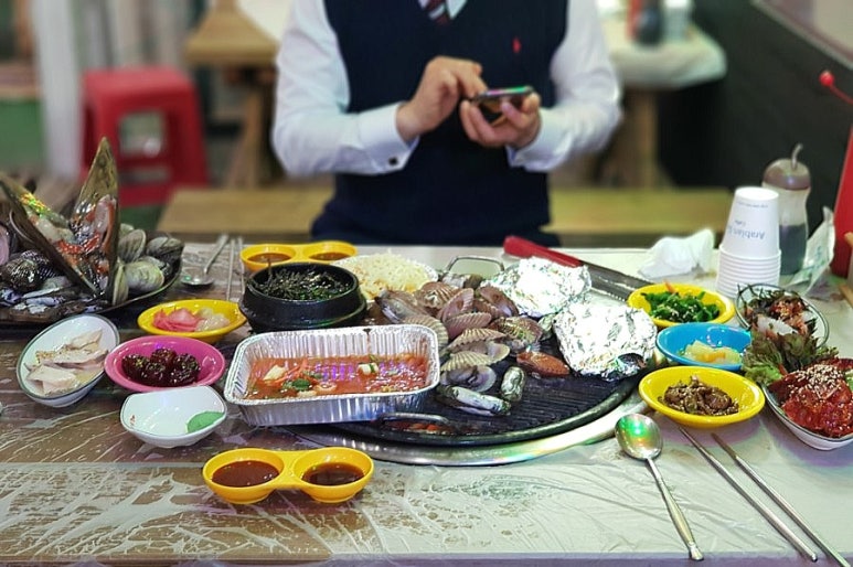 푸짐한조개구이 이미지