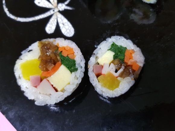 고봉민김밥 이미지