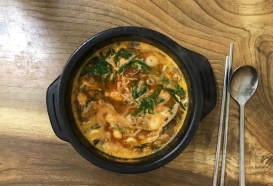 시장전통닭계장 이미지