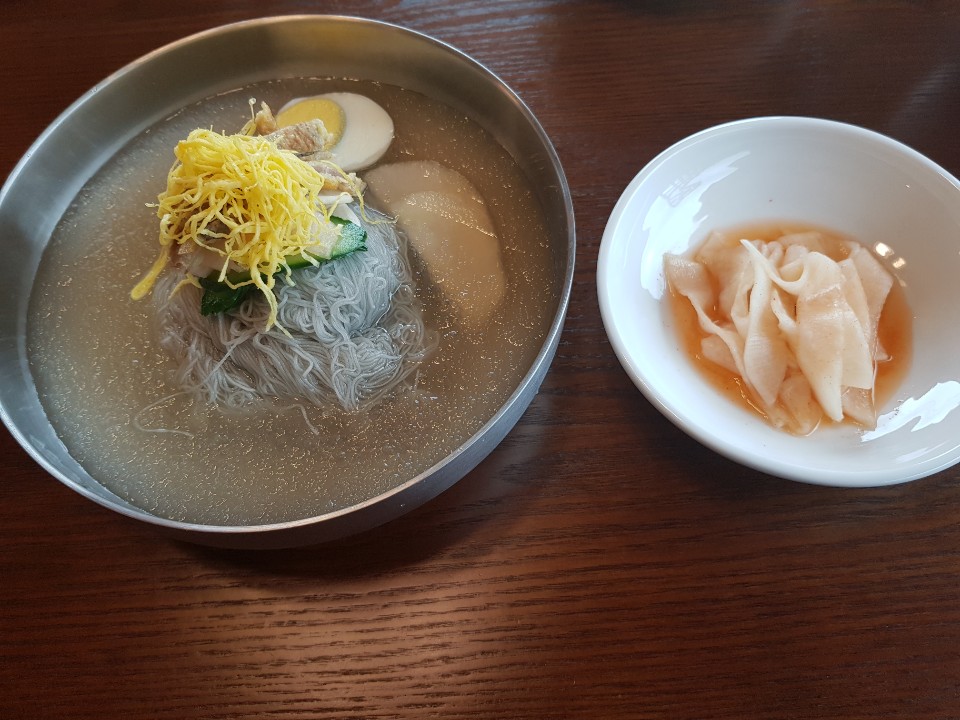 청기와냉면 이미지