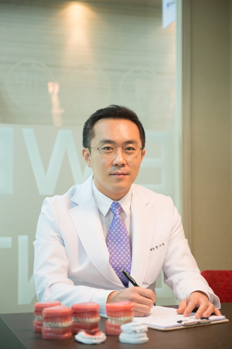 서울웰치과의원 이미지