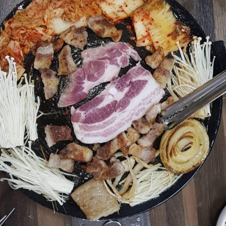 용용생고기 이미지