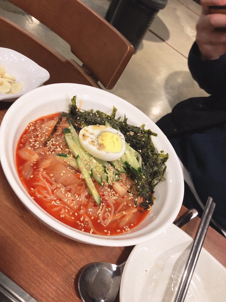 날씬흑돼지 이미지