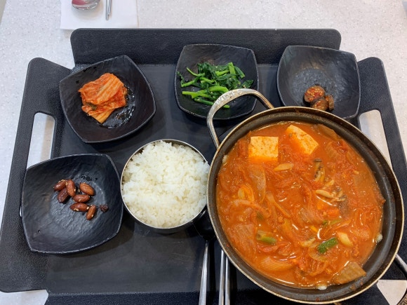 얌얌찌개 이미지